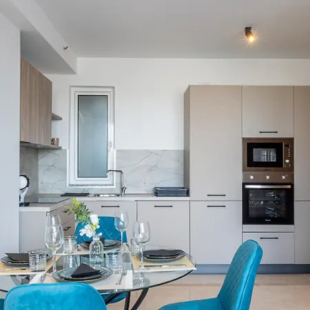 公寓 Centre Penthouse In St Julians - 4 Guests *