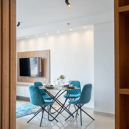 公寓 Centre Penthouse In St Julians - 4 Guests *